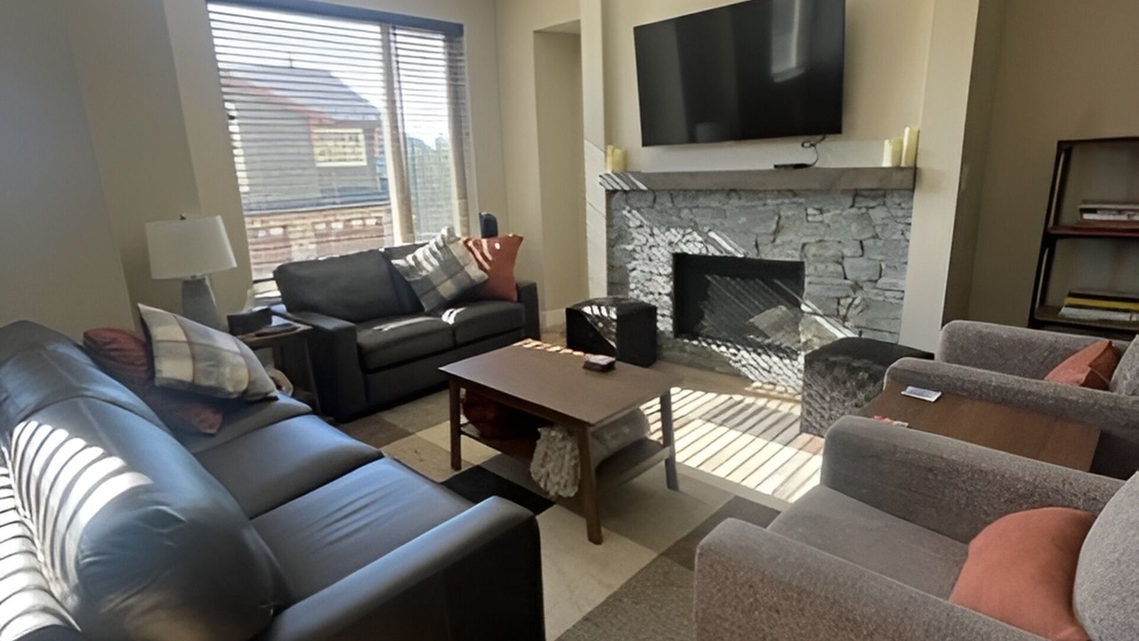Photo of Livingroom in Sun Peaks