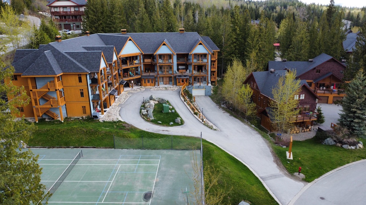 Photo of Others in Rossland