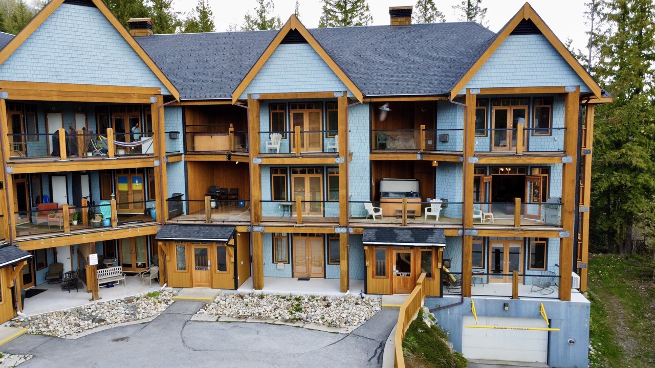 Photo of Others in Rossland