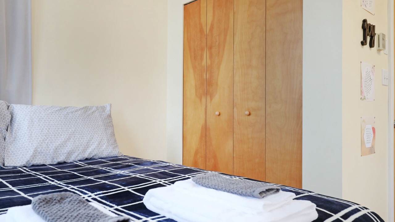 Photo of Bedroom in Courtenay