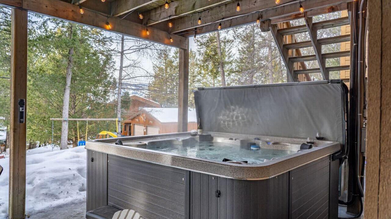 Photo of Bedroom in East Kootenay