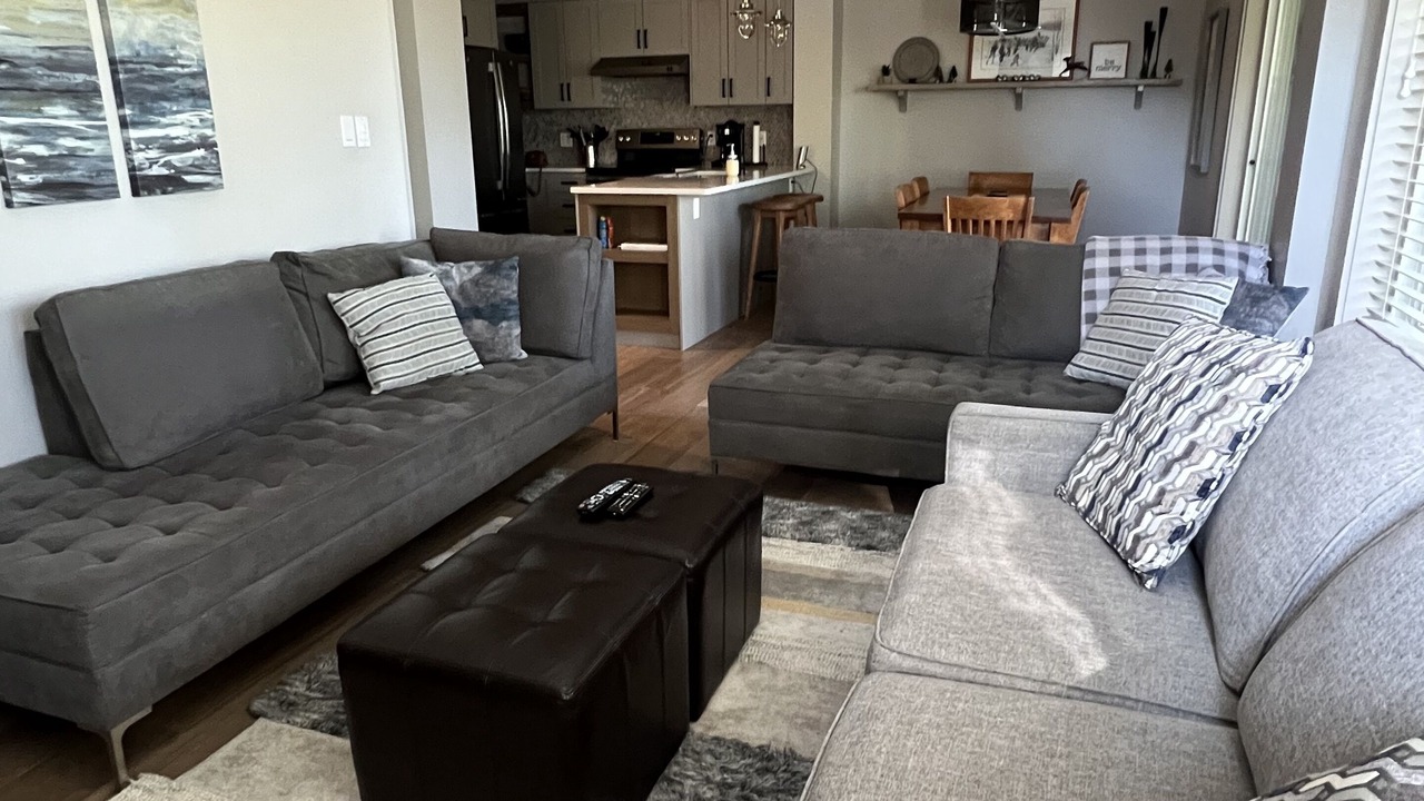 Photo of Livingroom in East Kootenay