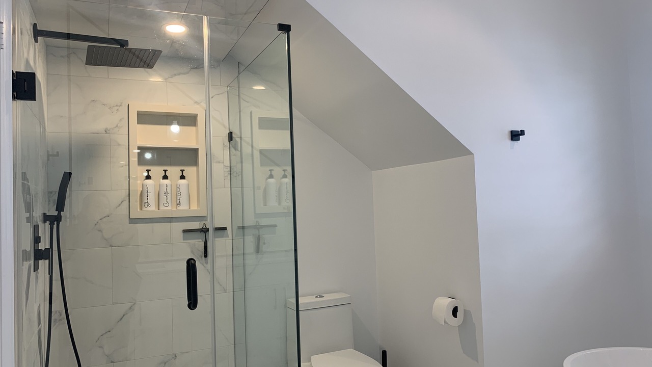 Photo of Bathroom in Sunnylea