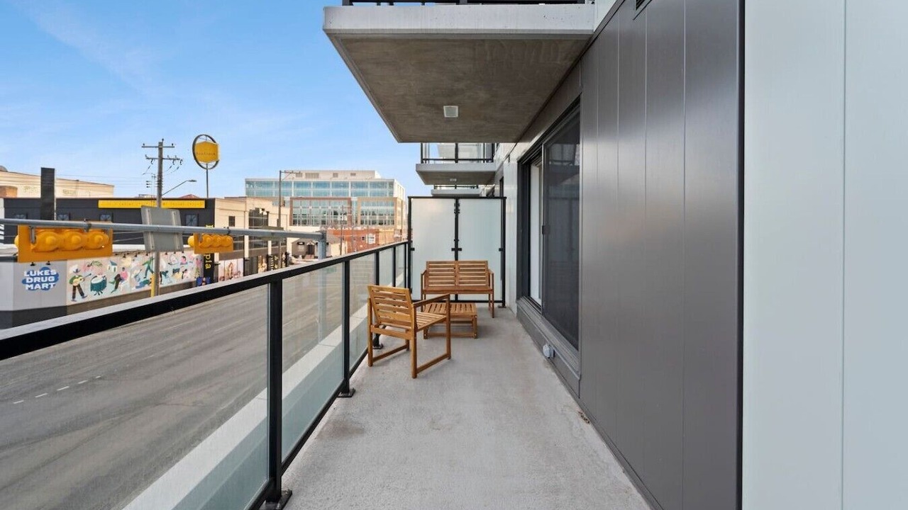 Photo of Outdoor in Crescent Heights