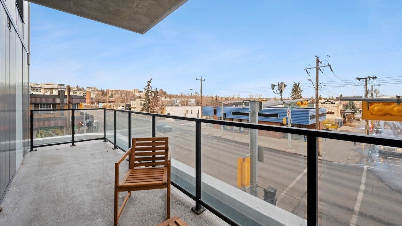 Photo of Outdoor in Crescent Heights