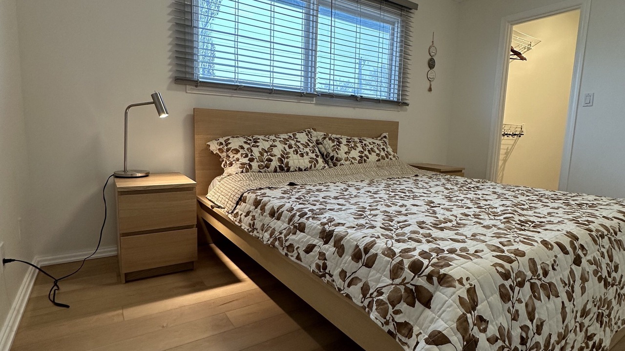Photo of Bedroom in Midnapore