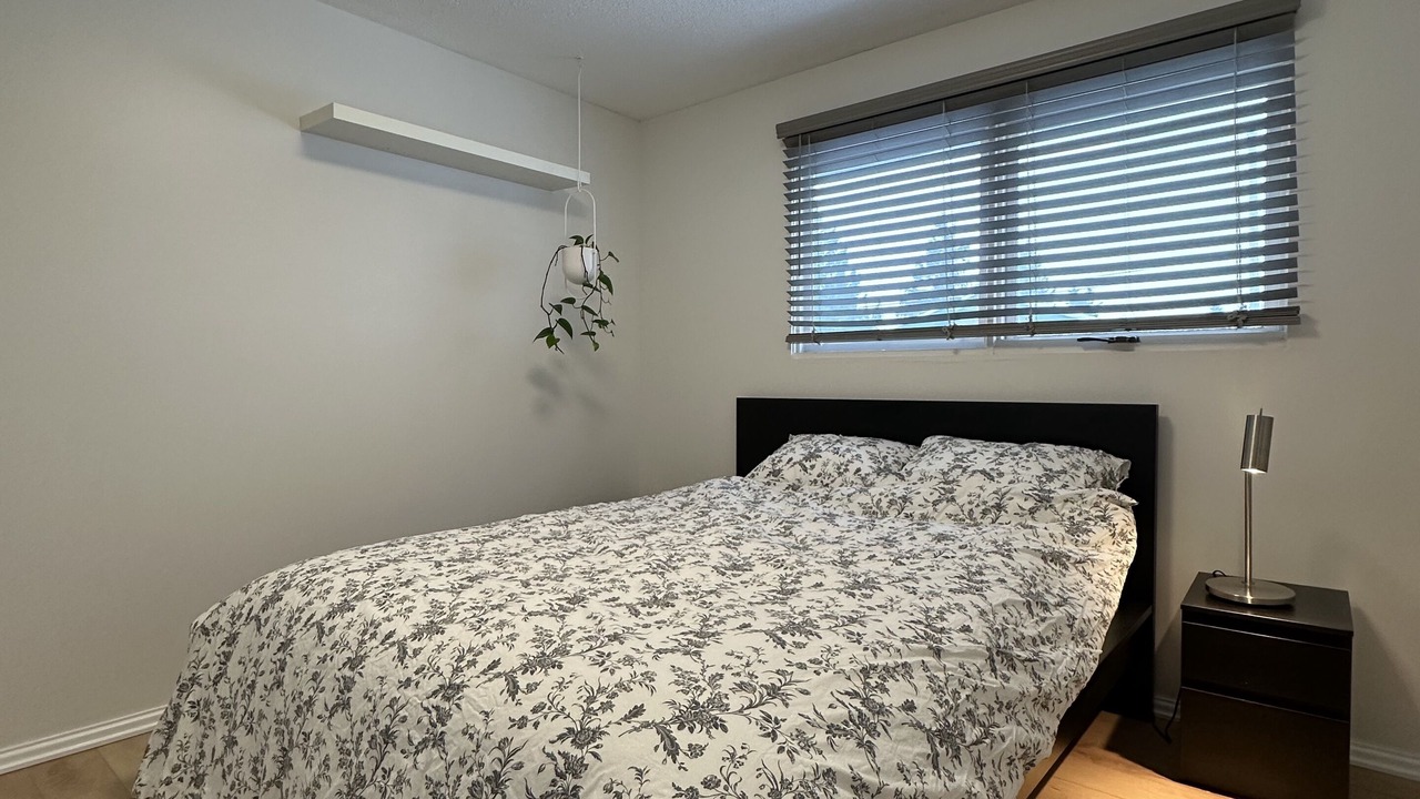 Photo of Bedroom in Midnapore