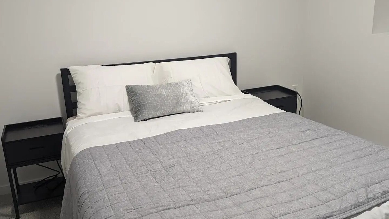 Photo of Bedroom in Willoughby