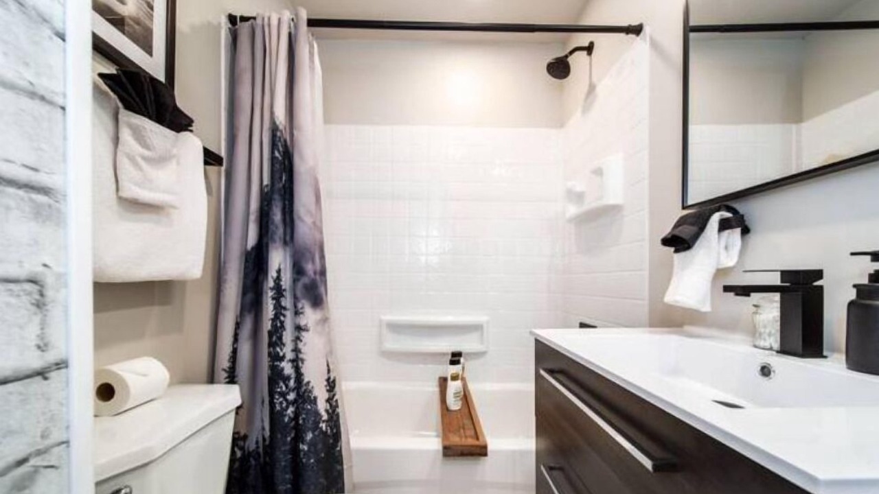 Photo of Bathroom in Northeast Edmonton