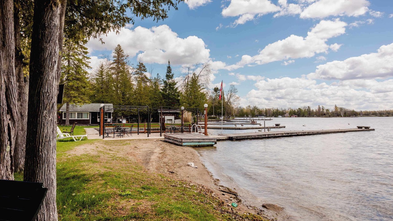 Photo of Others in Bobcaygeon