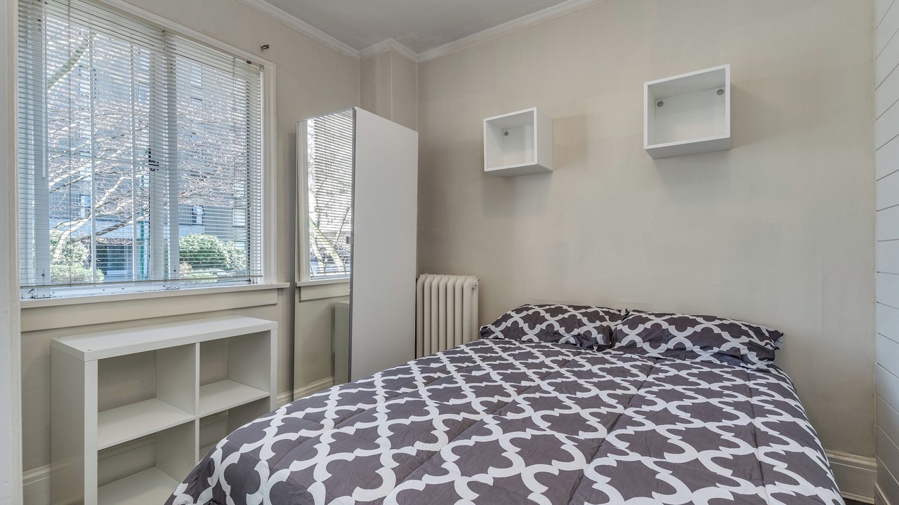 Photo of Bedroom in West End