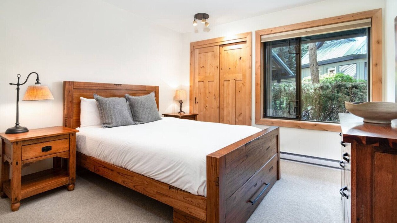 Photo of Bedroom in Blackcomb