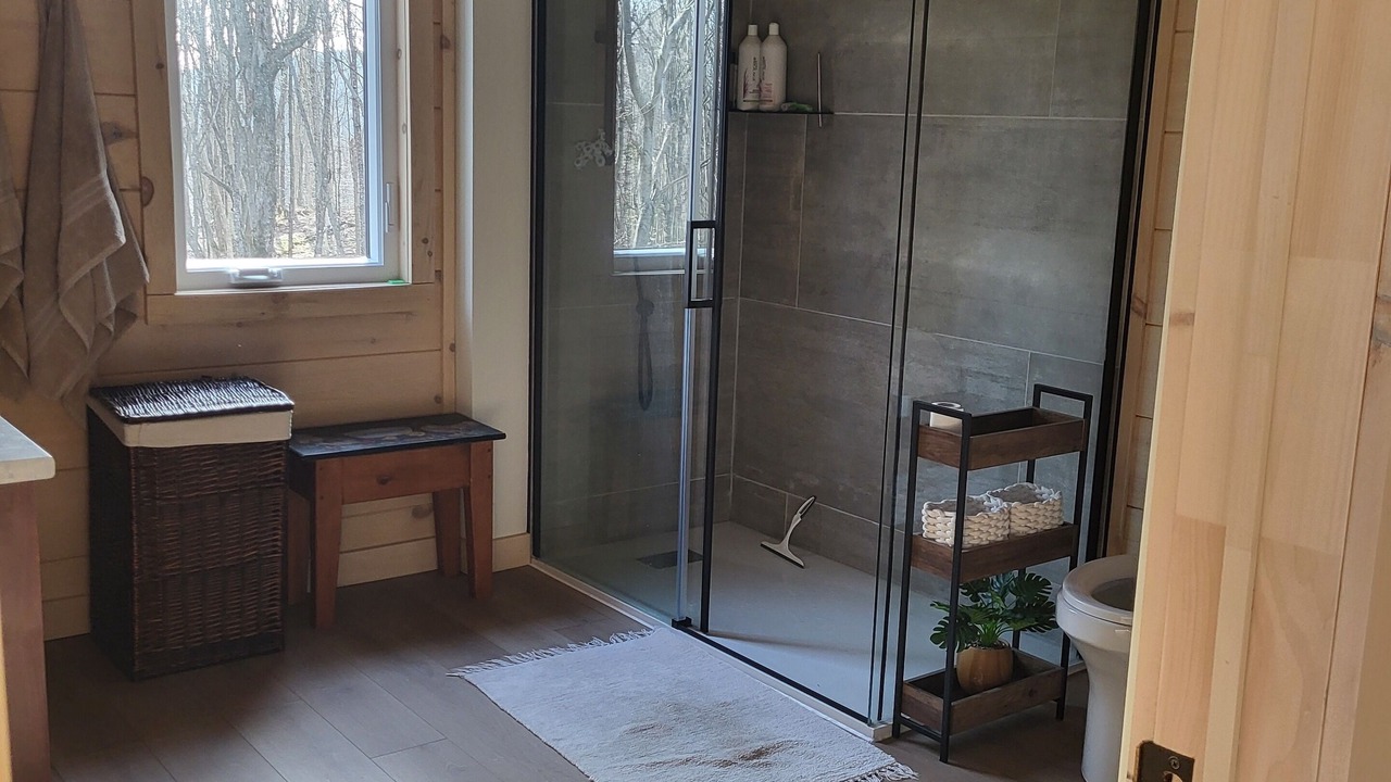 Photo of Bathroom in St-Adolphe-d'Howard