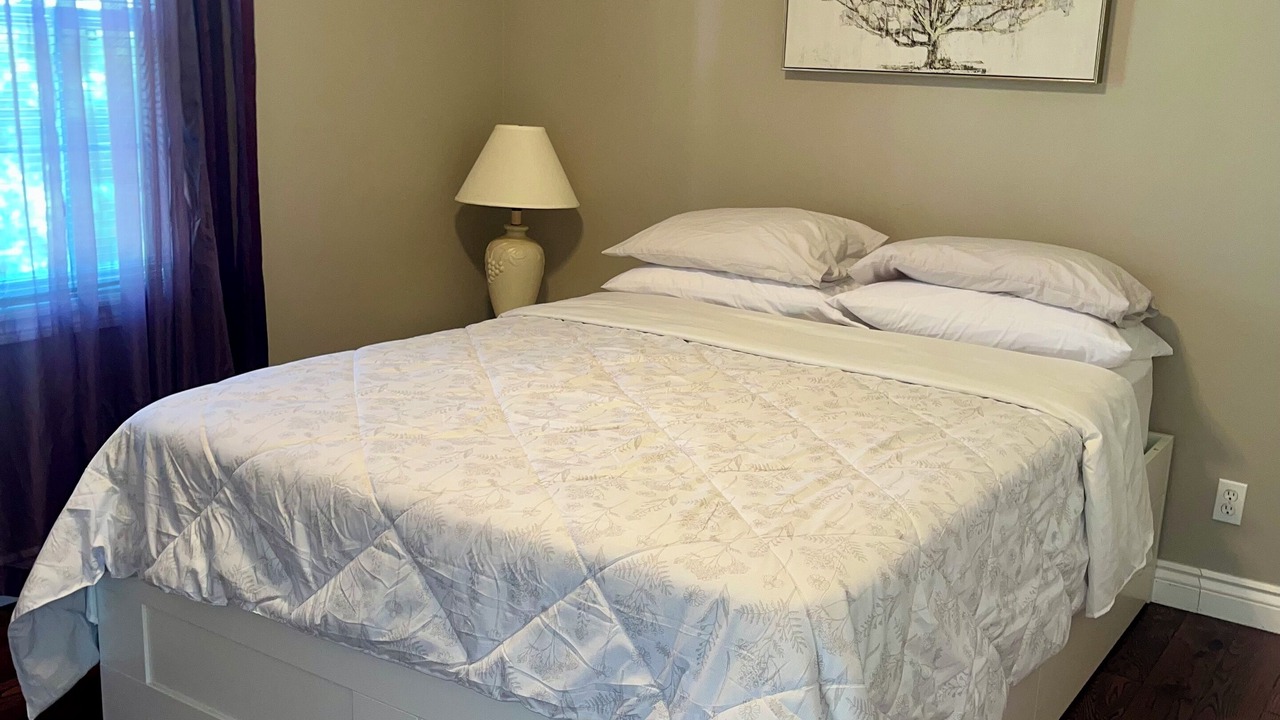 Photo of Bedroom in Frankford