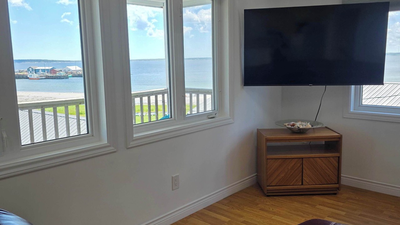 Photo of Livingroom in Hunts Point