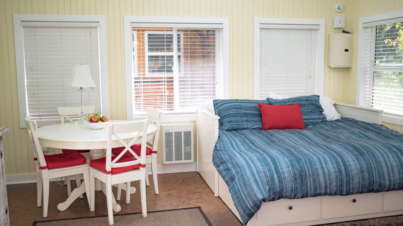 Photo of Bedroom in Northwest Calgary