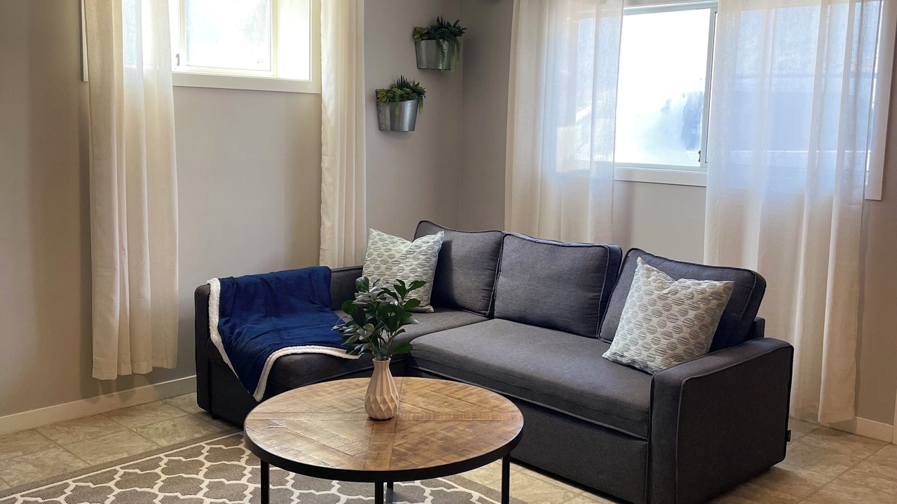 Photo of Livingroom in Okanagan-Similkameen