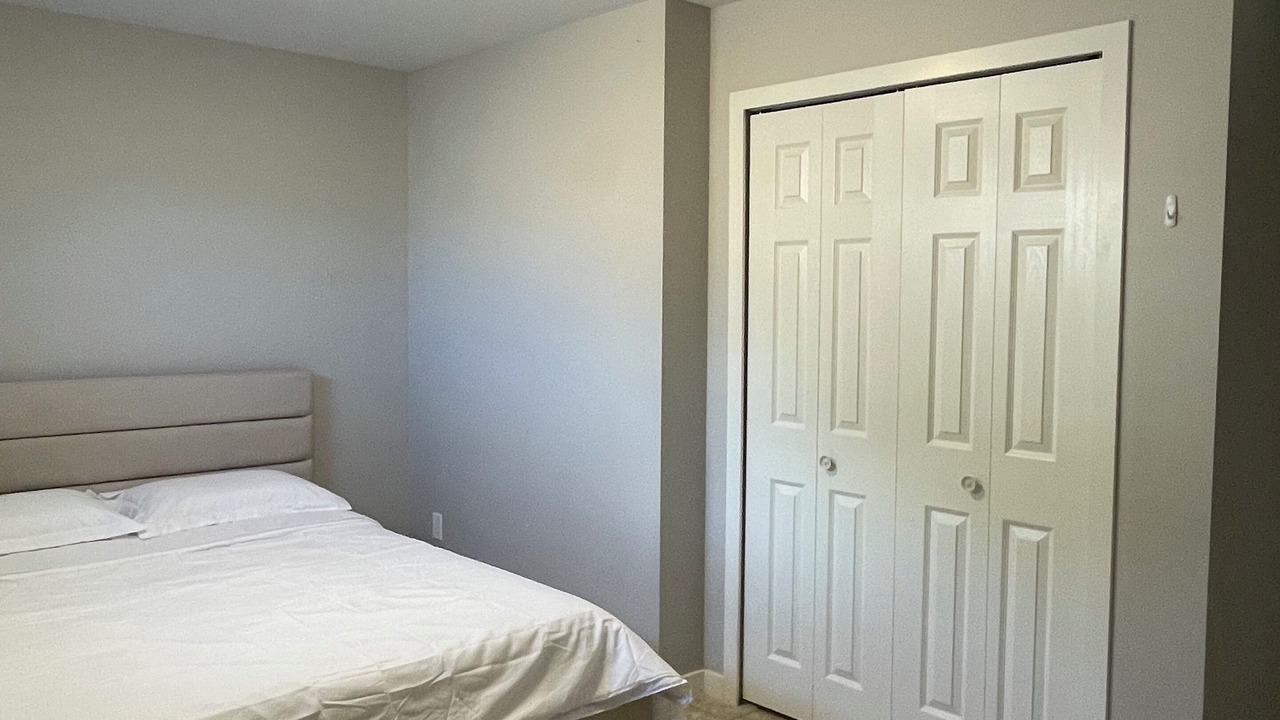Photo of Bedroom in Okanagan-Similkameen