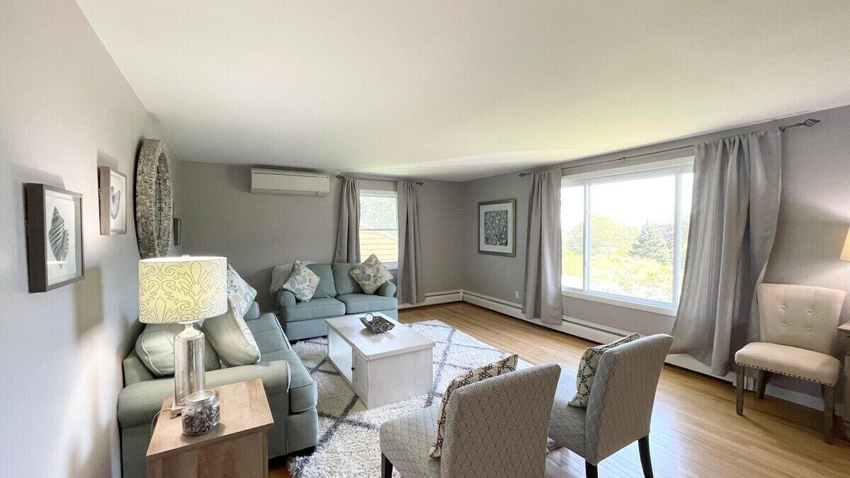 Photo of Livingroom in Rockland