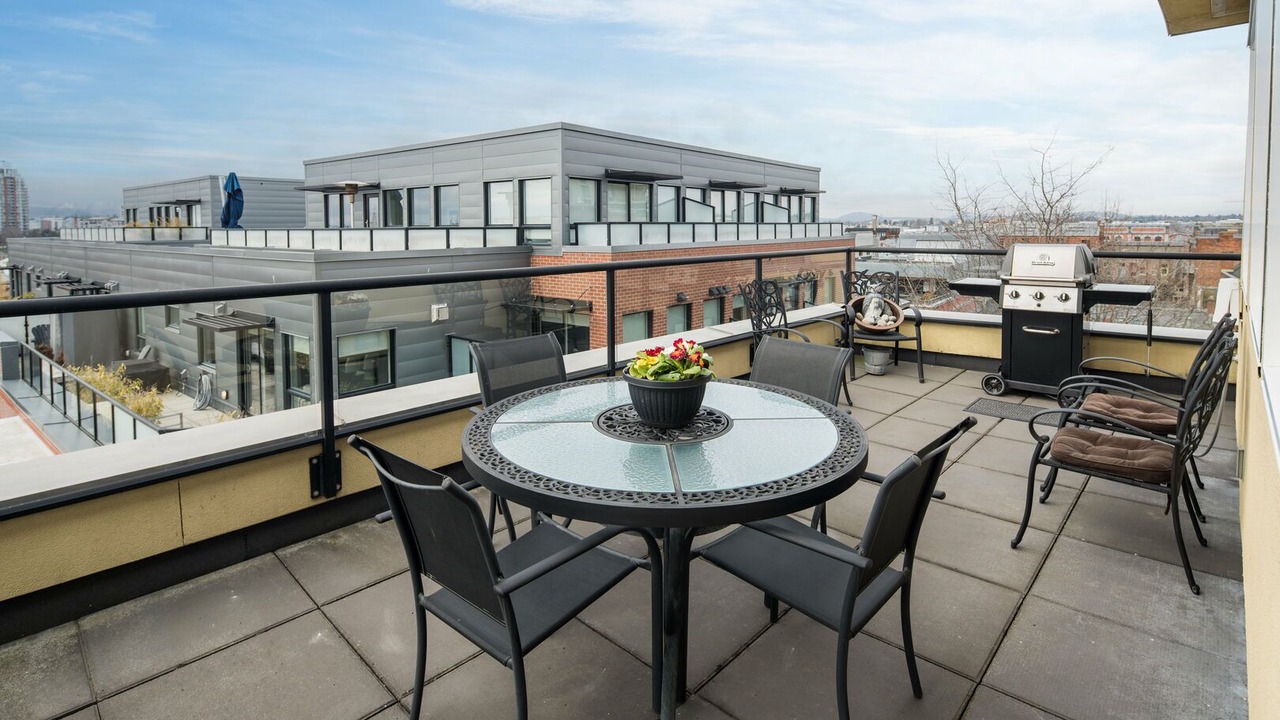 Photo of Outdoor in Downtown Victoria