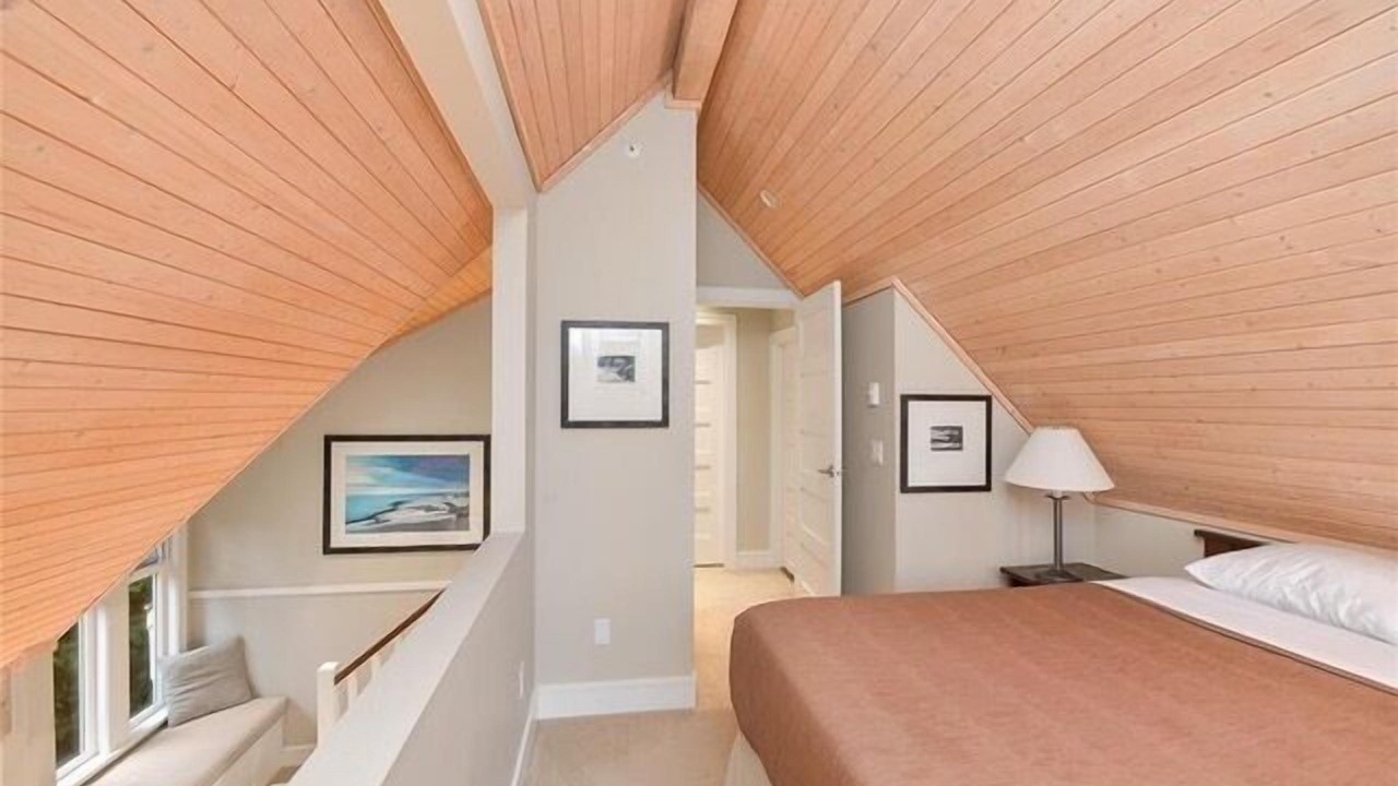 Photo of Bedroom in Pender Island