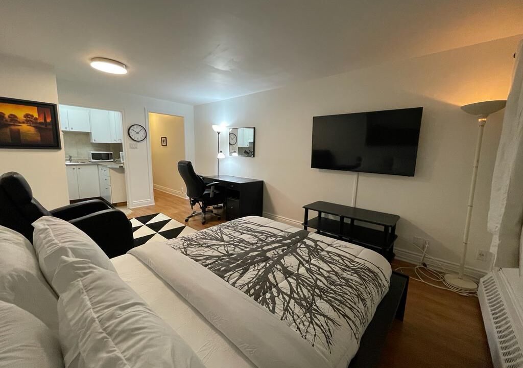 Photo of Bedroom in Sainte-Anne-de-Bellevue