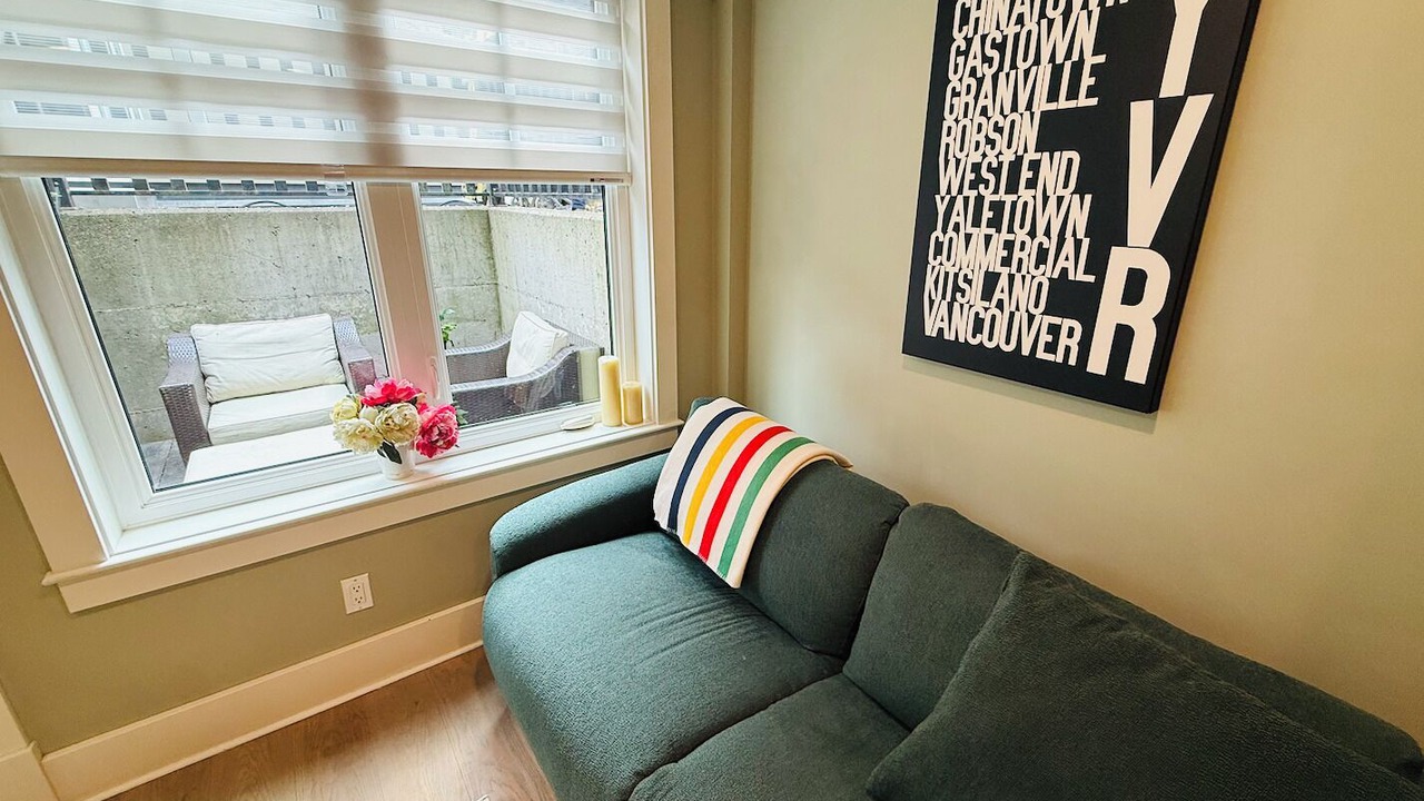 Photo of Livingroom in Kitsilano