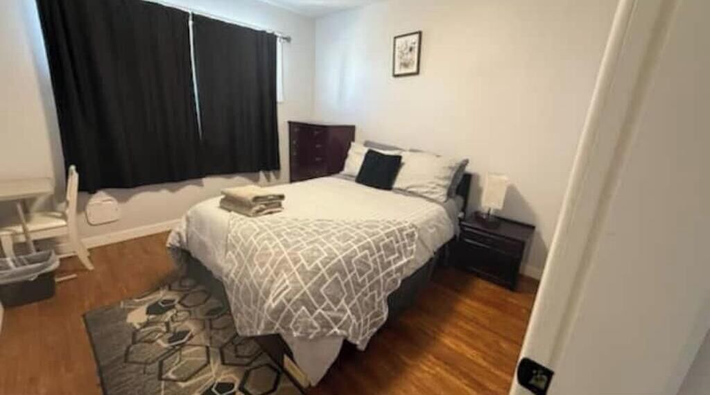 Photo of Bedroom in Highland Park