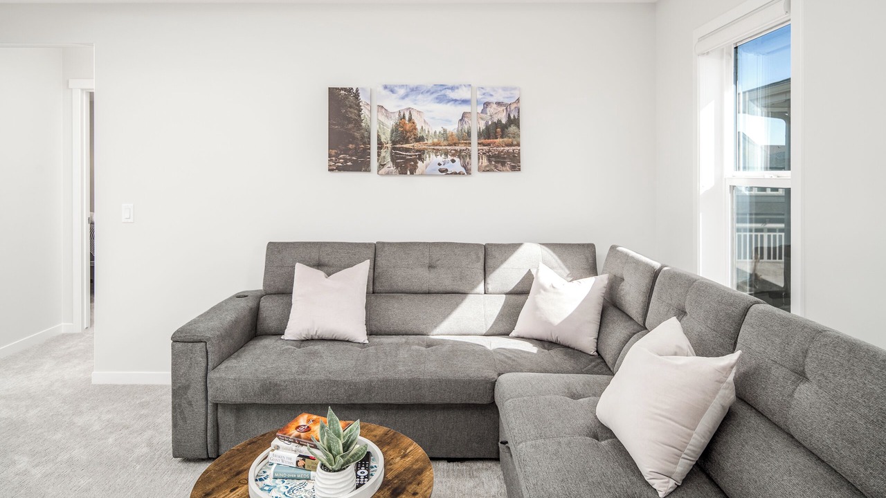 Photo of Livingroom in Southeast Calgary