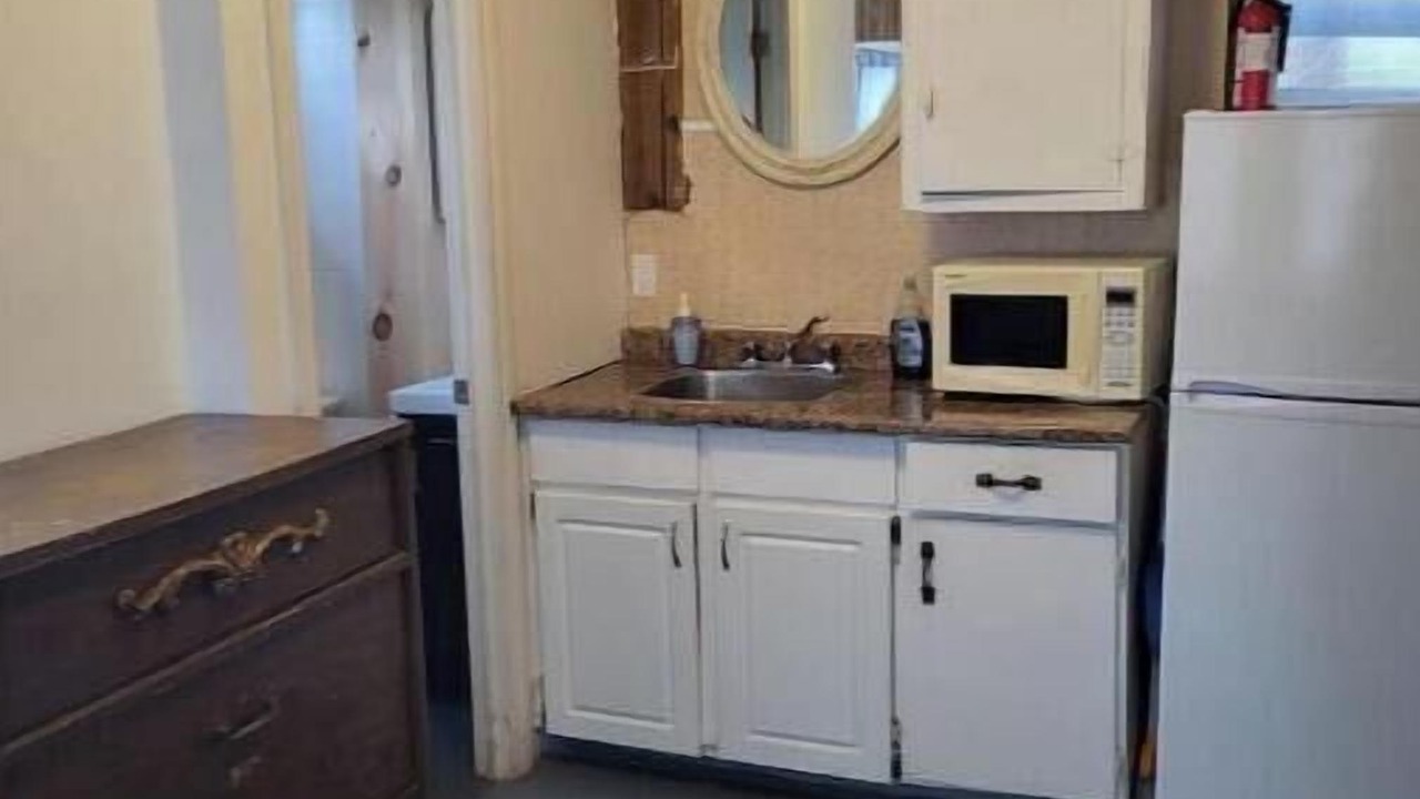Photo of Kitchen in Grand Bend