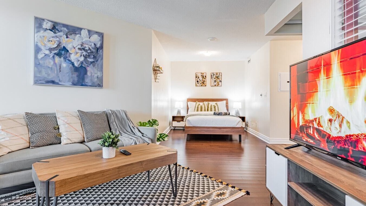Photo of Livingroom in Fort York