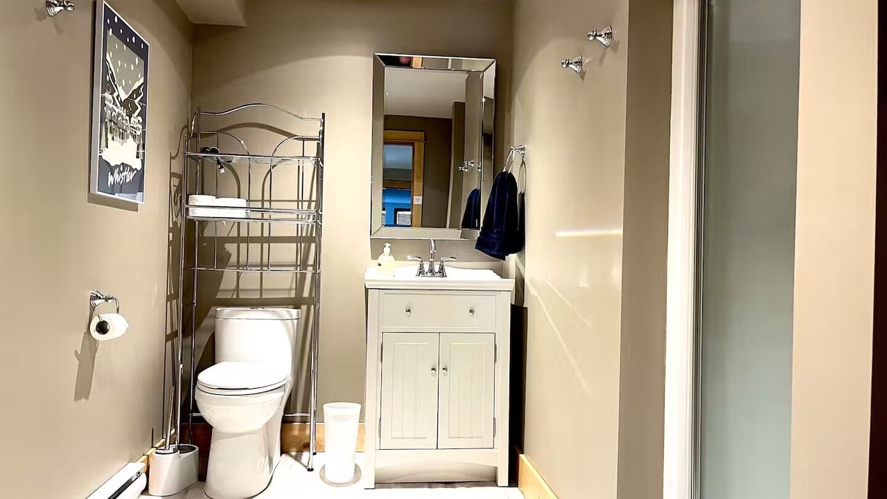 Photo of Bathroom in Squilax