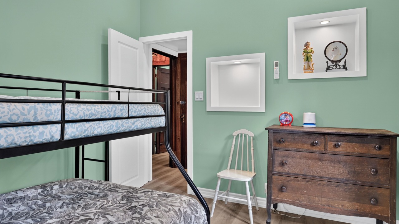 Photo of Bedroom in Bobcaygeon