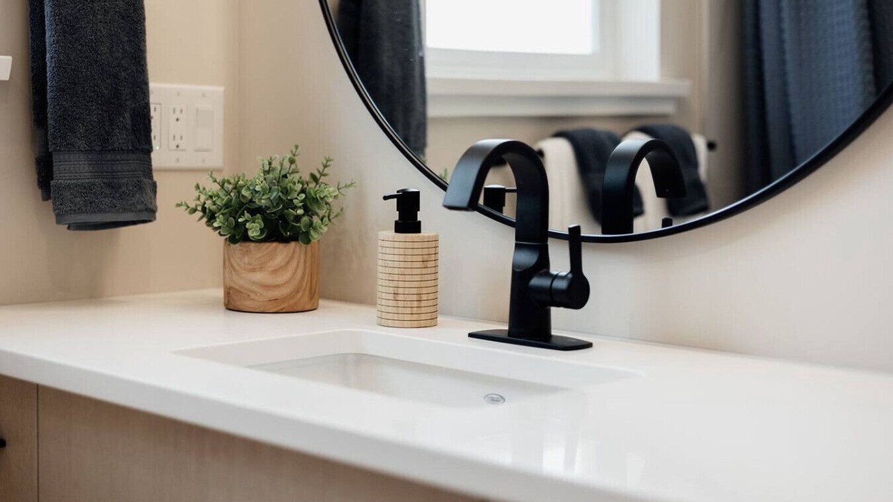 Photo of Bathroom in Regional District of Nanaimo