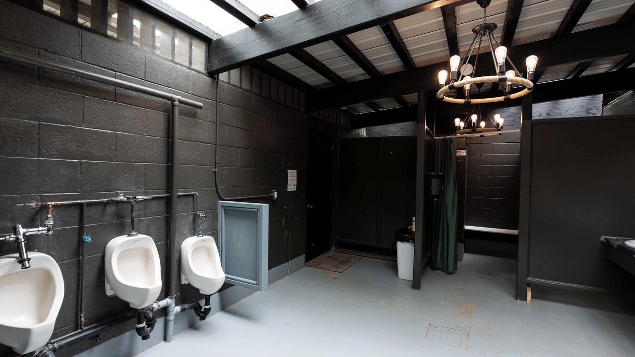 Photo of Bathroom in Miller Lake