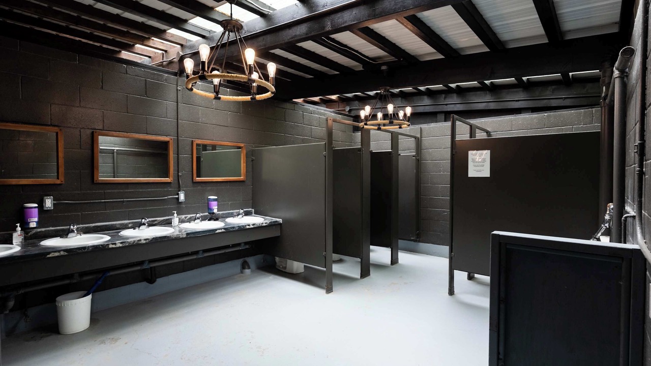 Photo of Bathroom in Miller Lake