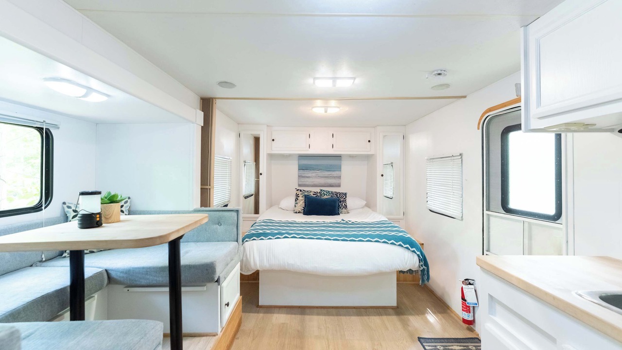 Photo of Bedroom in Miller Lake