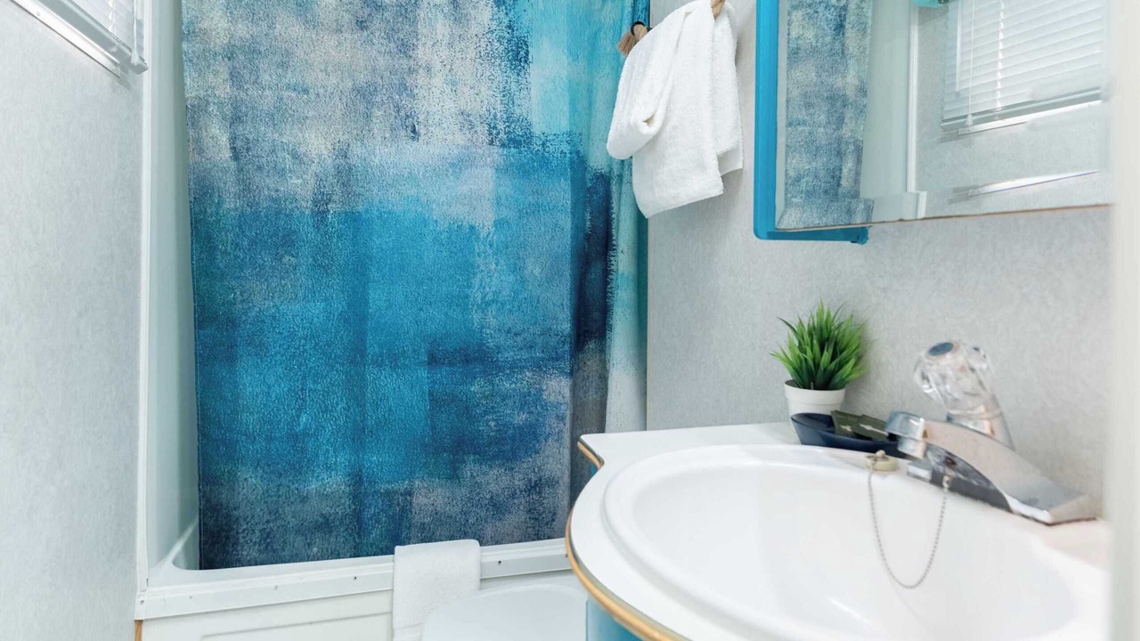 Photo of Bathroom in Miller Lake