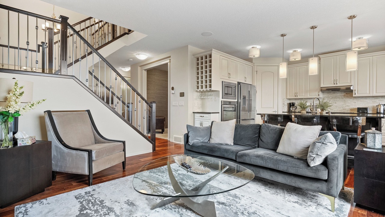 Photo of Livingroom in Northwest Calgary
