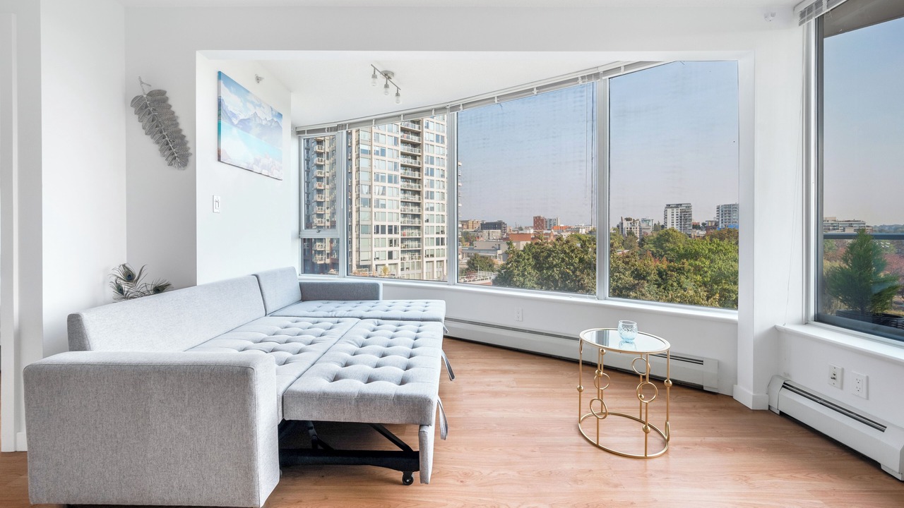 Photo of Livingroom in Crosstown
