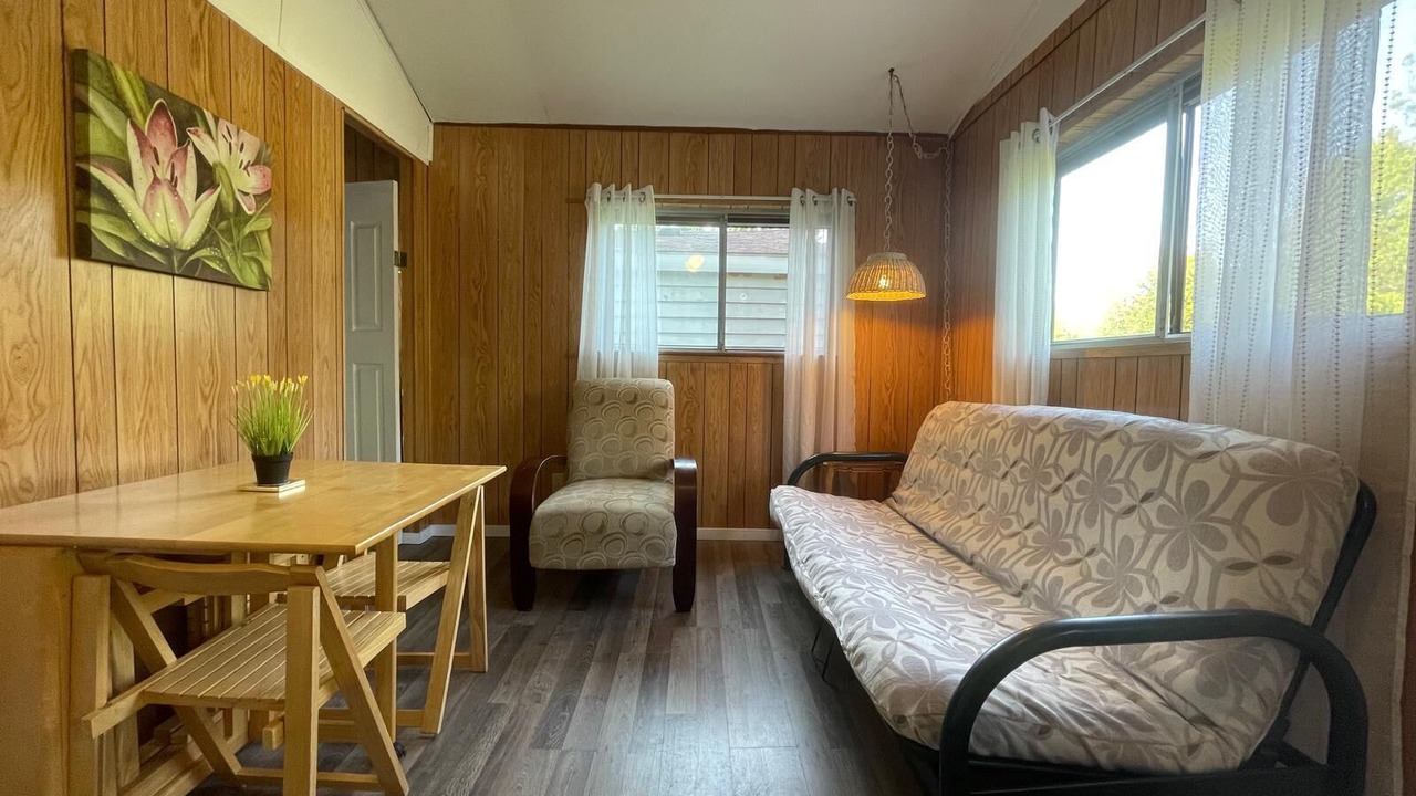 Photo of Livingroom in Hope Bay