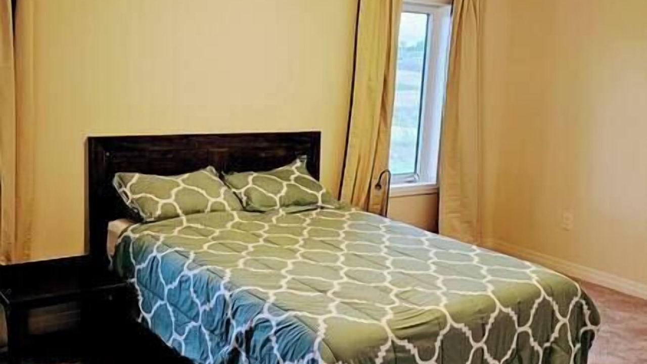 Photo of Bedroom in County of Brant