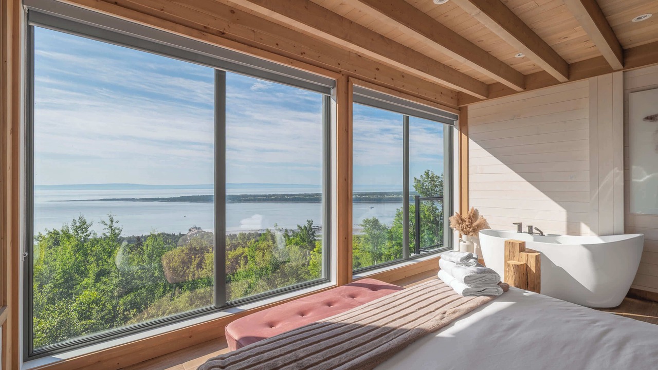 Photo of Bedroom in Saint-Joseph-de-la-Rive