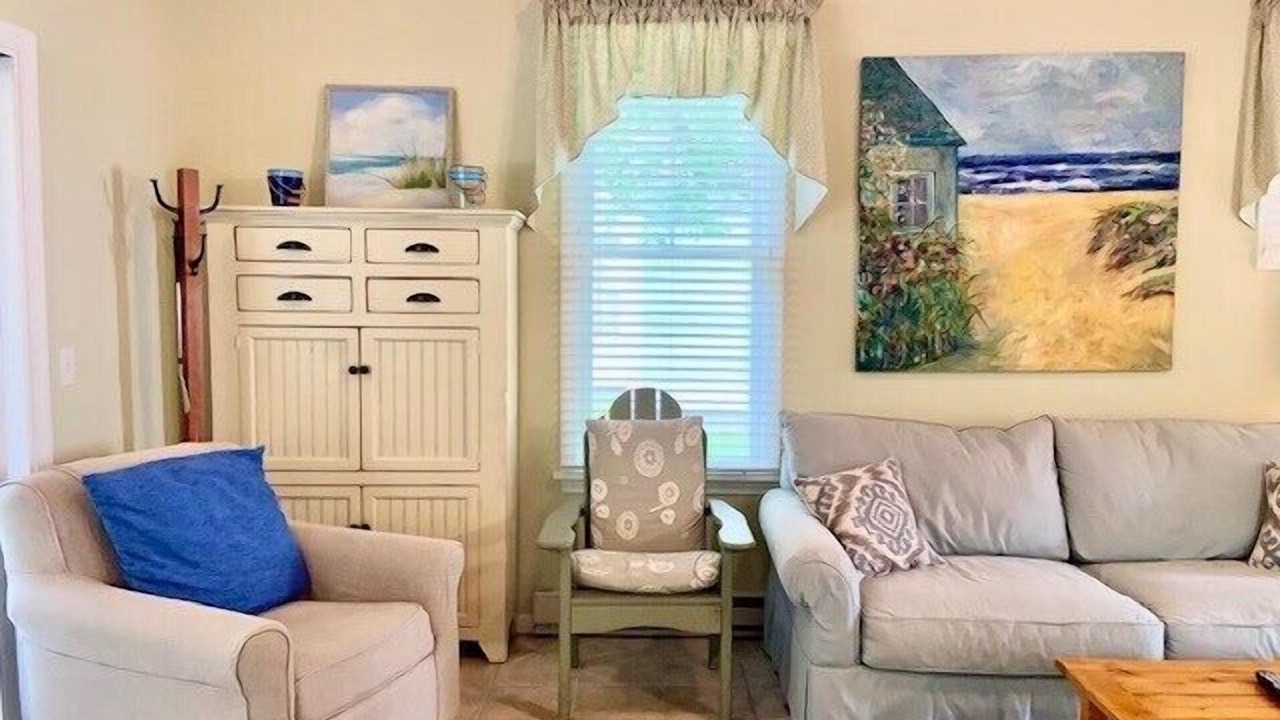 Photo of Livingroom in Summer Village