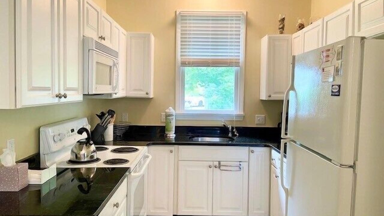 Photo of Kitchen in Summer Village