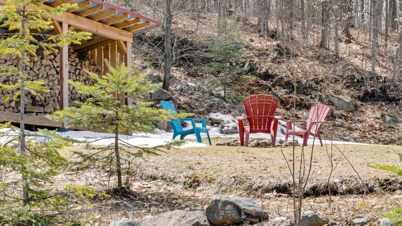 Photo of Outdoor in Amherst