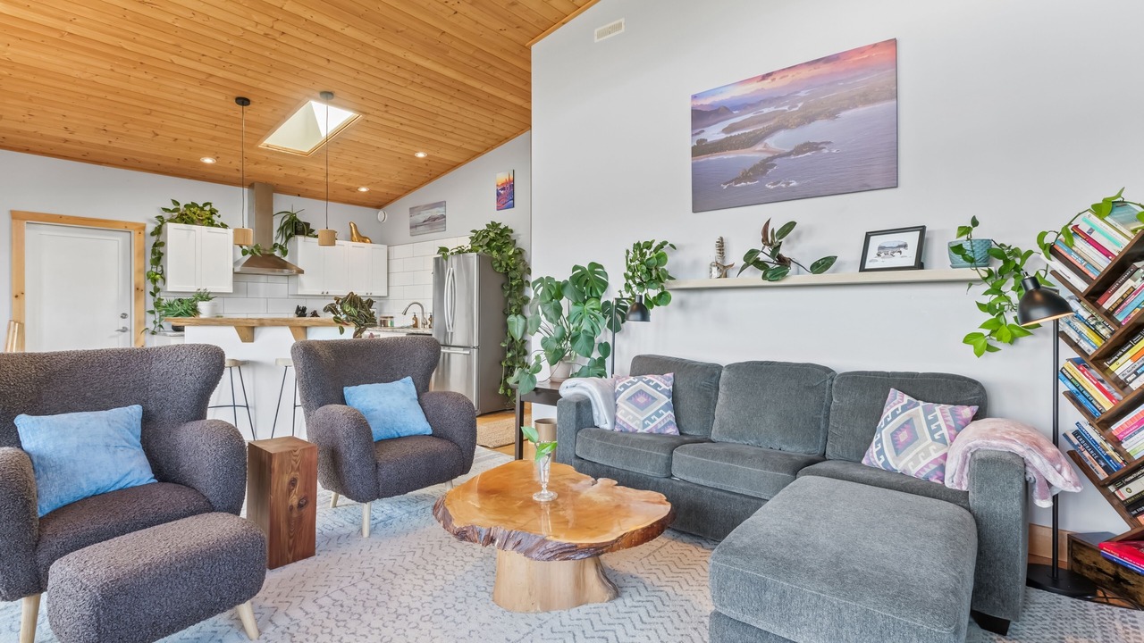 Photo of Bedroom in Ucluelet