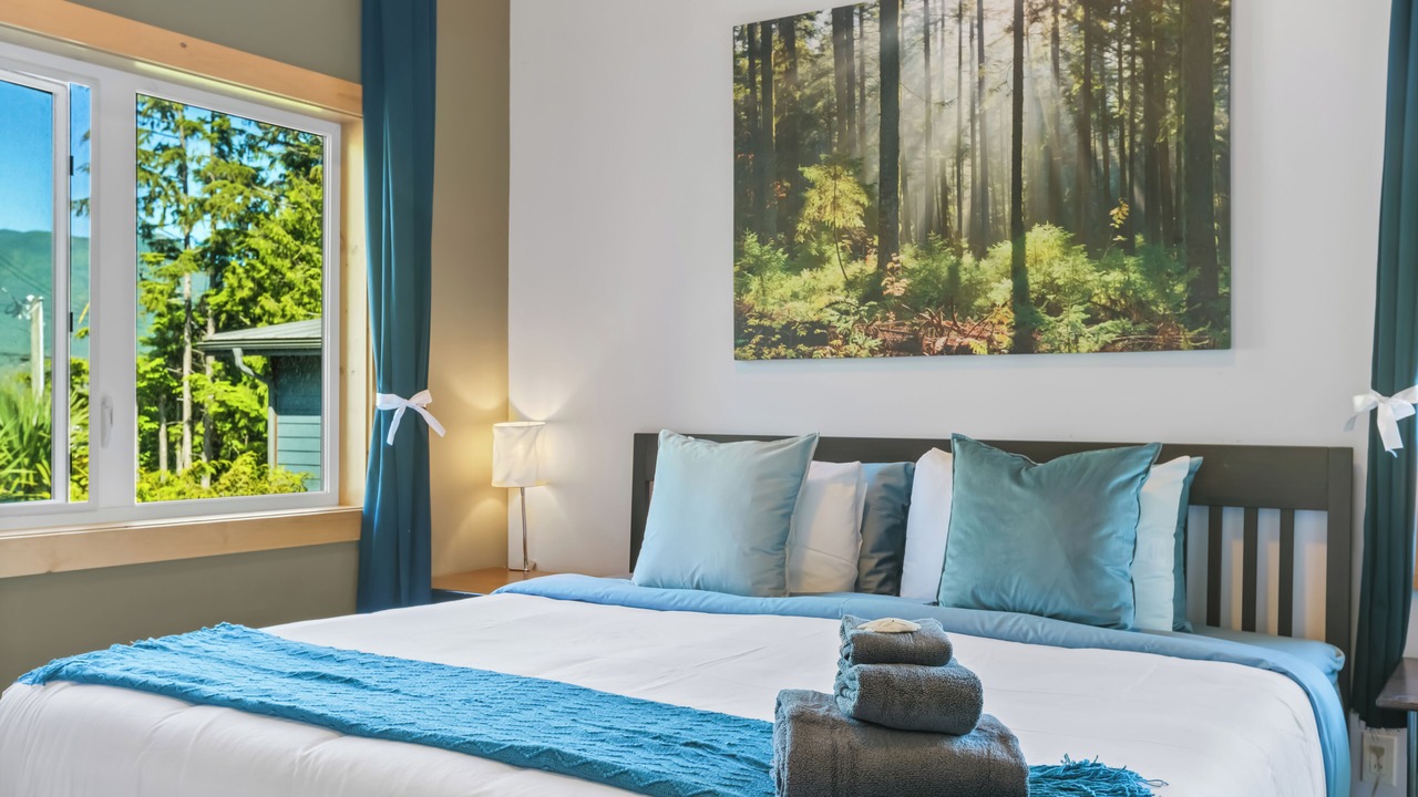 Photo of Bedroom in Ucluelet