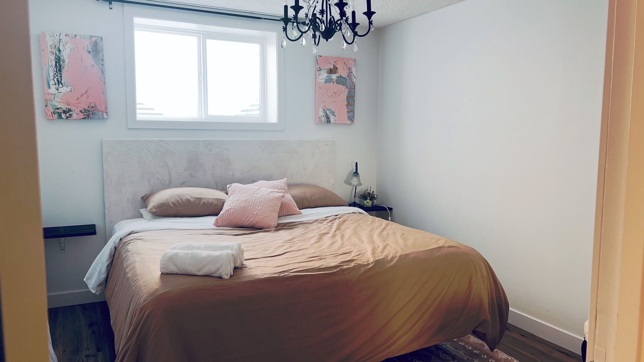 Photo of Bedroom in Northwest Calgary