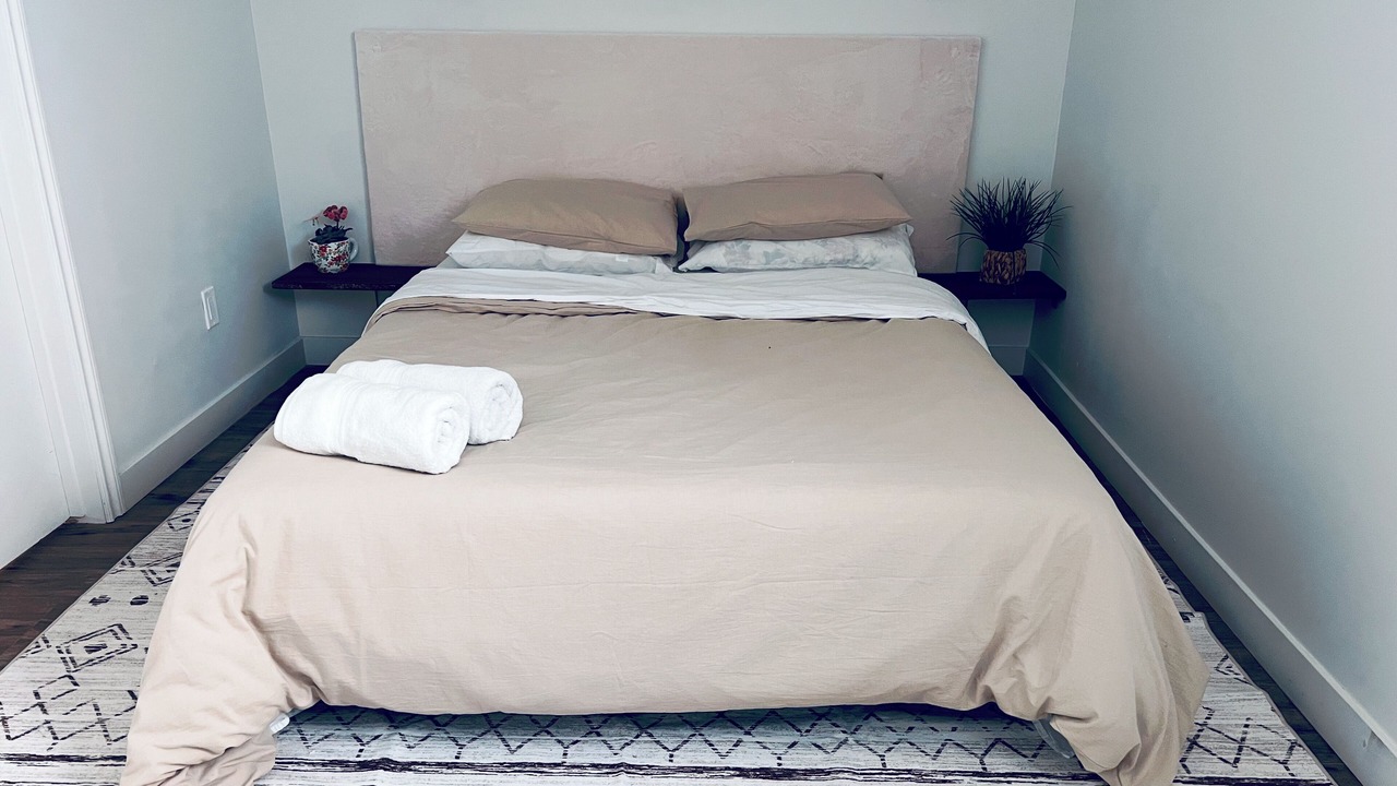 Photo of Bedroom in Northwest Calgary